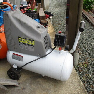 EARTHMAN オイルレスエアーコンプレッサー ACP-180OL＋30Lサブタンク付き