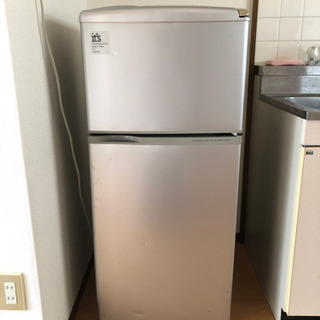 2002年式冷蔵庫譲ります。