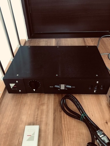 名機プリアンプ　Ayre Acoustics,Inc.　K-3 Preamplifier　動作OK！リモコン・電電ケーブル・専用箱あり、説明書なし。