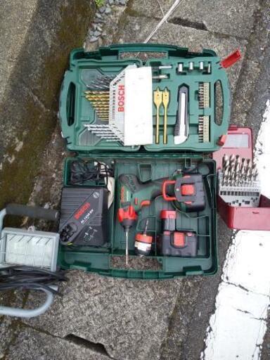 BOSCHインパクトドライバーとその他セット
