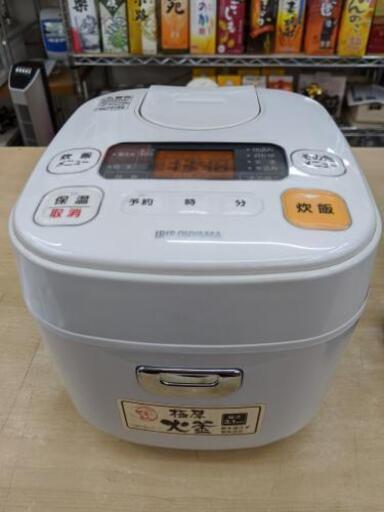 炊飯器 アイリスオーヤマ 3合 ERC-MA30-W 極厚 火釜2017年製自社配送時代引き可※現金、クレジット、スマホ決済対応※【3ヶ月保証★送料に設置込】