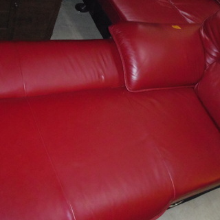 【リサイクルショップどりーむ荒田店】2976　ニトリ　L字カウチソファー　レッド　本革