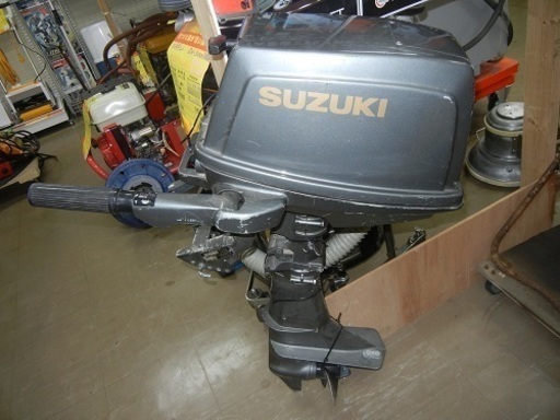 【ハンズクラフト博多店】中古　SUZUKI　小型船舶用　船外機　DT5 0501S　スズキ
