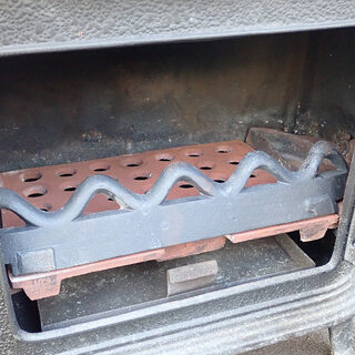 札幌 鋳物薪ストーブ HONMA ホンマ製作所 MS-605TX サイズ w57xd30xh48.5cm 中古現状渡し