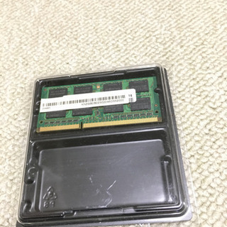 パソコンのメモリ2GB (DDR3-1066/PC3-8500)