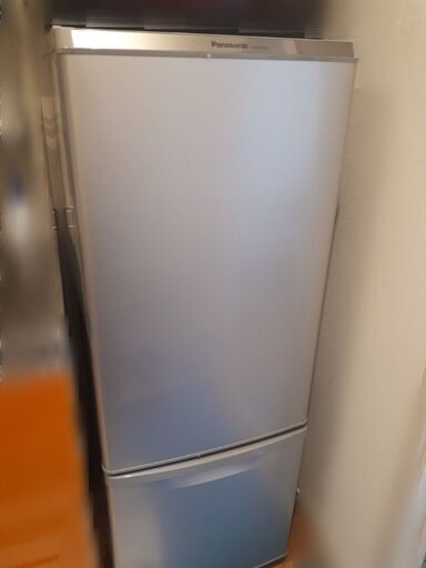 パナソニック冷蔵庫2016年製　168Lの少し大きめ一人暮らし用　NR-B178W　シルバー