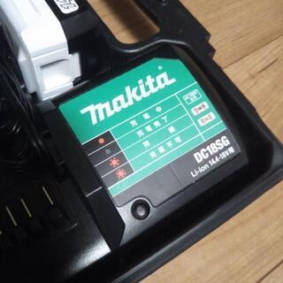 M697DSXマキタ インパクトドライバー(充電式)