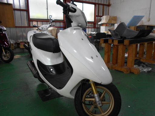 ★取引終了★♪ライブディオＺＸ♪FRともタイヤ新品！ フルパワー7.2Ps！