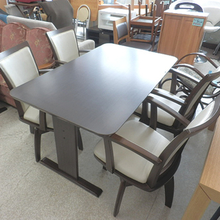 ニトリ】ブラウン木製ダイニングテーブル チェアー4脚付き ニトリ