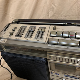 L-5) 80年代ラジカセ、ザ・サーチャーXL入荷！！【SHARP / GF-508ST