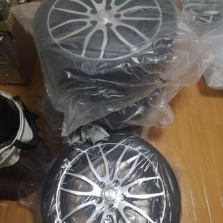 225/45R18