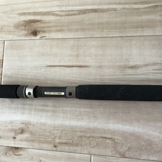 🐡バスプロを目指していた頃 購入した 伝説の Phenix costom quality im6 （green color）をお譲りします⭐️