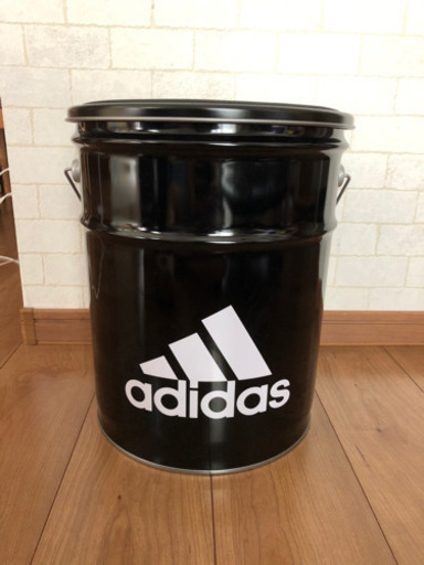 Adidas 缶アディ缶 スツールおもちゃ入れ収納 As 藤井寺の家具の中古あげます 譲ります ジモティーで不用品の処分