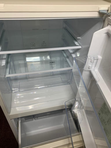 冷凍冷蔵庫　AQUA