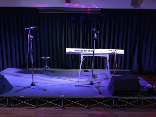 INTELLI STAGE 簡易ステージ４ｍ×２ｍ ライザーセット