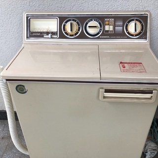 ゼネラル二層式洗濯機