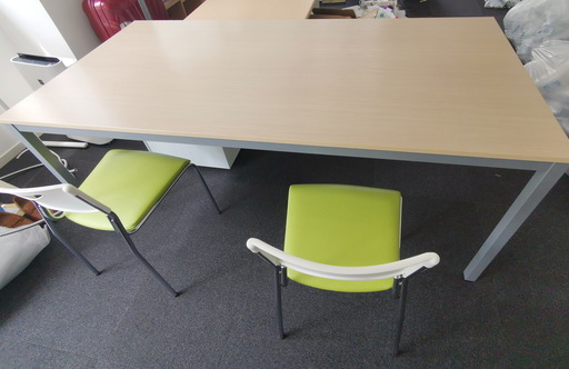 会議用　テーブル　ミーティングテーブル　ナチュラル　椅子　4脚付き