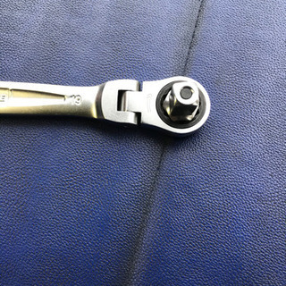TONE 首振りクイックラチェットレンチ　　KTC スナップオン