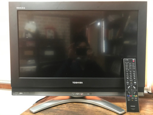 美品【TOSHIBA】26インチ液晶カラーテレビ HDMI2口有