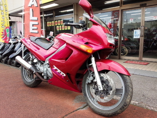 NO.3328　ＺＺＲ２５０　水冷４サイクル８バルブ２気筒２５０ｃｃエンジン　ワインレッド　☆彡