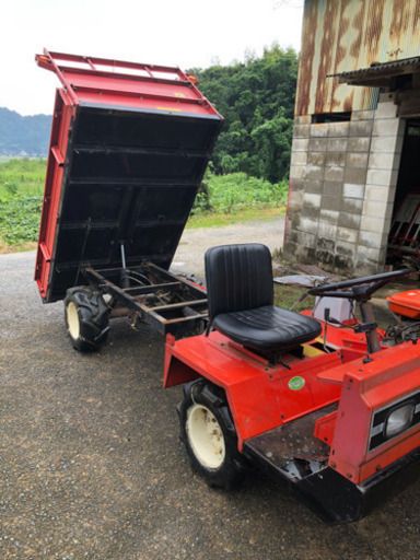 運搬車ダンプ4WD