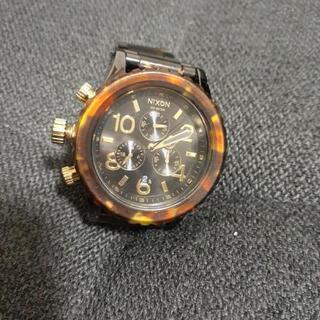 NIXON 4220 クロノグラフ