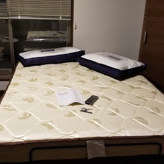 ベッド(ダブル)