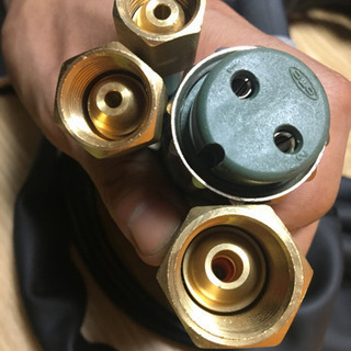 値下げ中！！！！TIG溶接トーチ 溶接機 溶接工 新品 未使用 AW-18 4m 値下げ中！！！！TIG溶接トーチ 溶接機 溶接工 新品 未使用 AW-18 4m