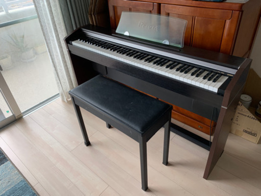 カシオ　Privia PX-700 電子ピアノ