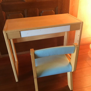 キッズ　テーブル椅子セット　木製