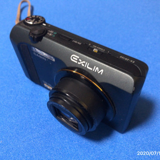 CASIO EXILIM EX-ZR100