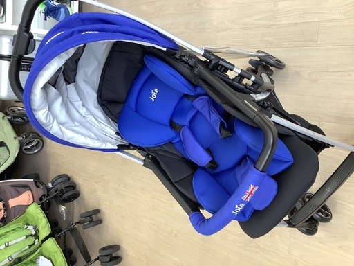 安心の保証付！クリーニング済み！joie　スマバギ4WD　A型ベビーカーです！！