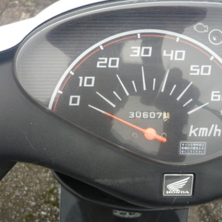 HONDA ディオFI AF68　現行モデル　鍵書類付　エンジン実働　ホワイトＮＥＷペイント HONDA ディオFI AF68 現行モデル 鍵書類付 エンジン実働 ホワイト