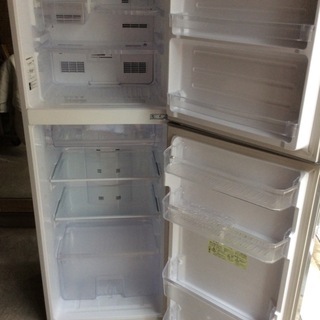 RKGRE-402】特価！シャープ/225L 2ドア冷凍冷蔵庫/SJ-23A-S/シルバー系