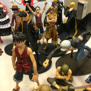 ONE PIECE ワンピース フィギュア25体 メタル掛け時計 まとめ売り26 ONE PIECE ワンピース フィギュア25体 メタル掛け時計 まとめ売り26