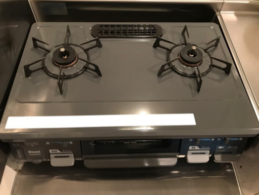 【引き取り可能な方限定】Rinnai ガスコンロ2口、水無しグリル付き