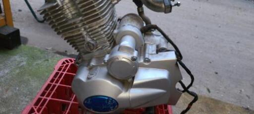 Zongshen製２５０ccエンジン