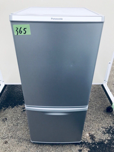 365番 Panasonic✨ノンフロン冷凍冷蔵庫✨NR-B147W-S形‼️