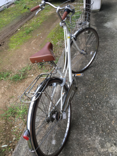 自転車ロココ27インチ 白ブリジストン (キッチン) 波川の自転車の中古 