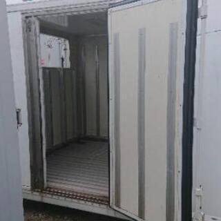 横スライド扉付き】【せまいところは3t車で配送します】保冷コンテナ