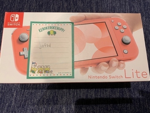 任天堂　Switch Liteコーラル