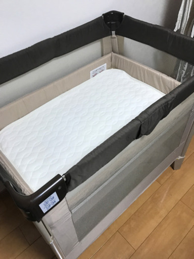 ココネル エアプラス  ベビーベッド