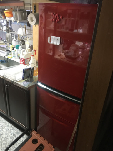 冷蔵庫350リットル3ドア