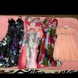 キャバドレス まとめ売り 取引は郵送で！