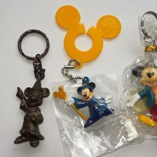 ディズニーミッキーキーホルダー3ケセット オレンジ 池袋の小物 その他 の中古 古着あげます 譲ります ジモティーで不用品の処分 ディズニーミッキーキーホルダー3ケセット オレンジ 池袋の小物 その他 の中古 古着あげます 譲ります ジモティーで不用品の処分