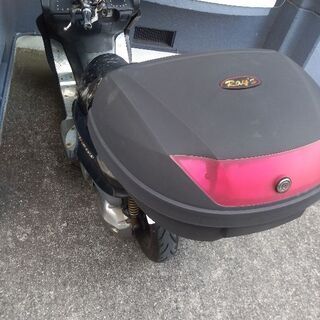 決まりました。ヤマハ マジェスティC 250cc 黒 実動好調。荷物積載量と安全性を確保しています。