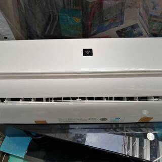 ☆中古 激安！！大阪取引限定☆　※保証期間3ヶ月　SHARP　ルームエアコン　2.2ｋｗ　AY-H22D-W形　２０１８年製　MG003　￥28,000！！