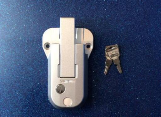 鍵穴付き！】【鍵付けます！】【横も観音扉付き】バイクガレージ 物置