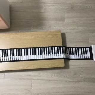 ロール電子ピアノ