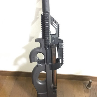 東京マルイ p90TR、箱付き 電動ガン サバゲー